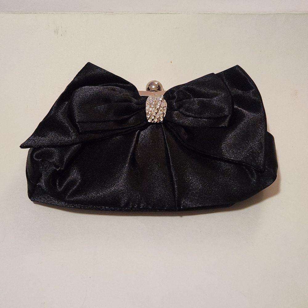 Black Bow Tie Purse